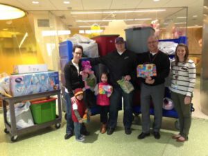 2015 Christmas Toy Drive 12 21 201520koenig20photo